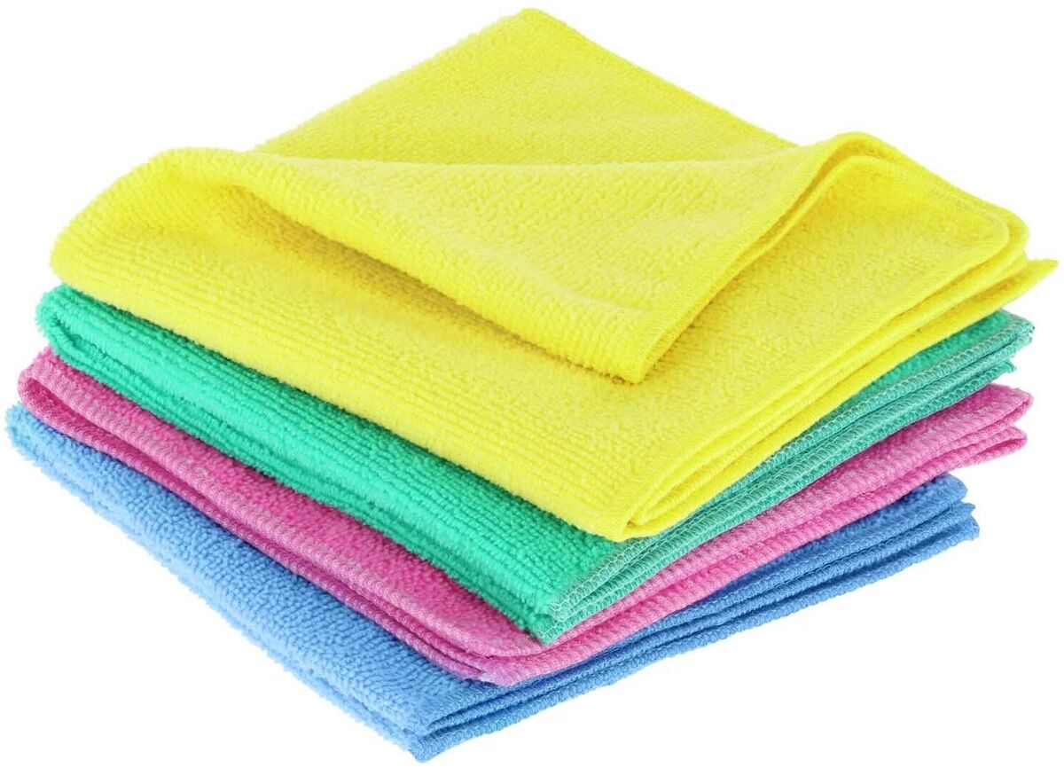 mikrokuitupyyhe 32x32cm, saatavilla eri väreillä yrityksille